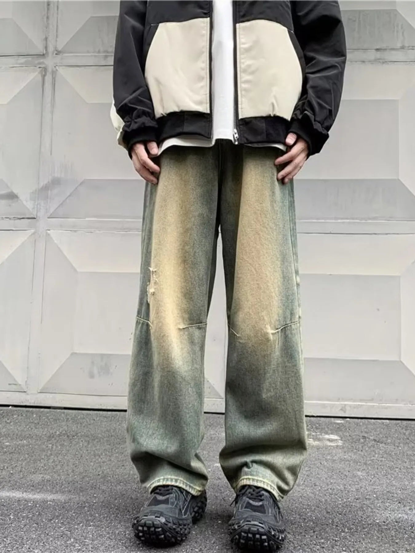 Rough Ripped Vintage Wash Wide Leg Jeans