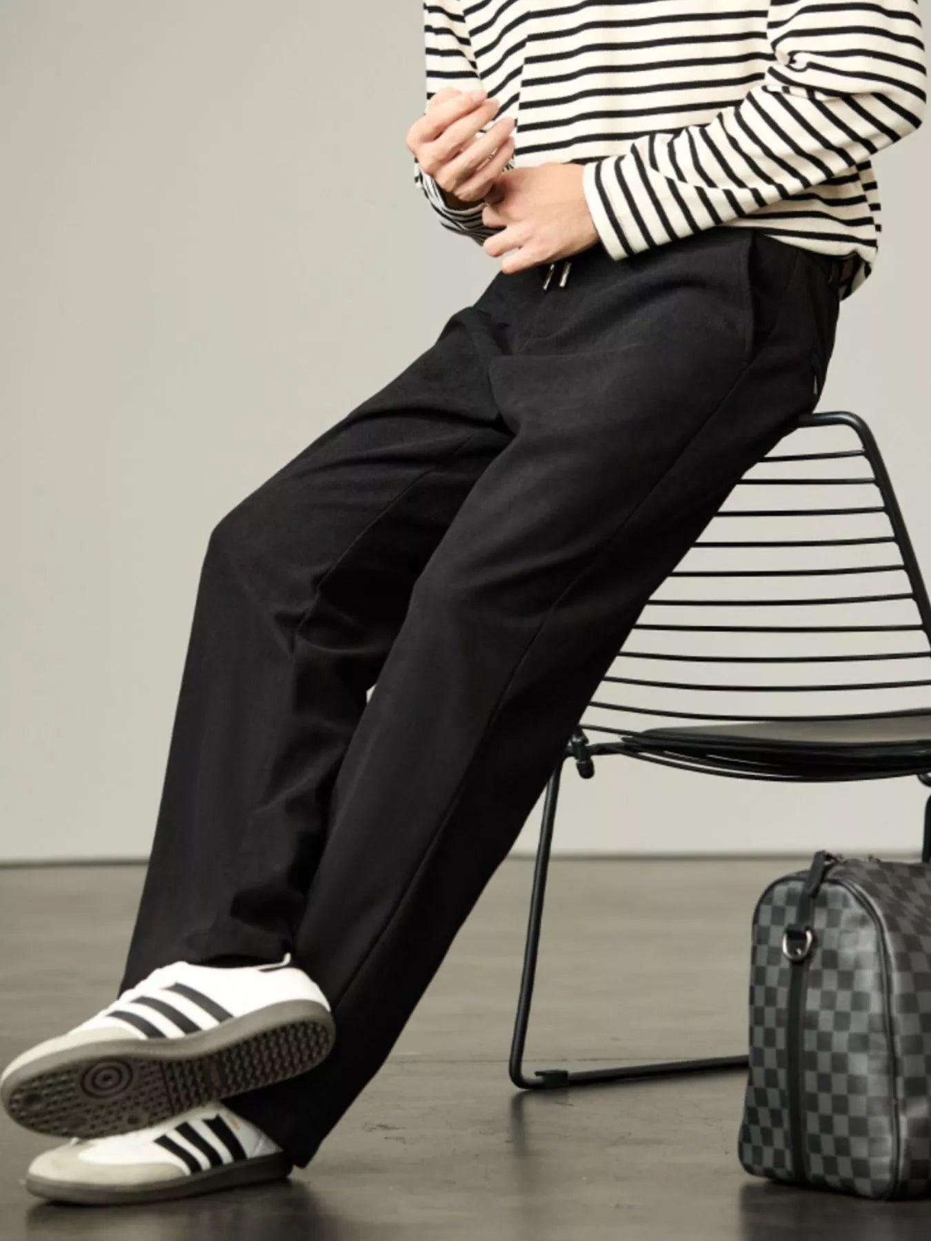 Straight-Leg Drawstring Sweatpants